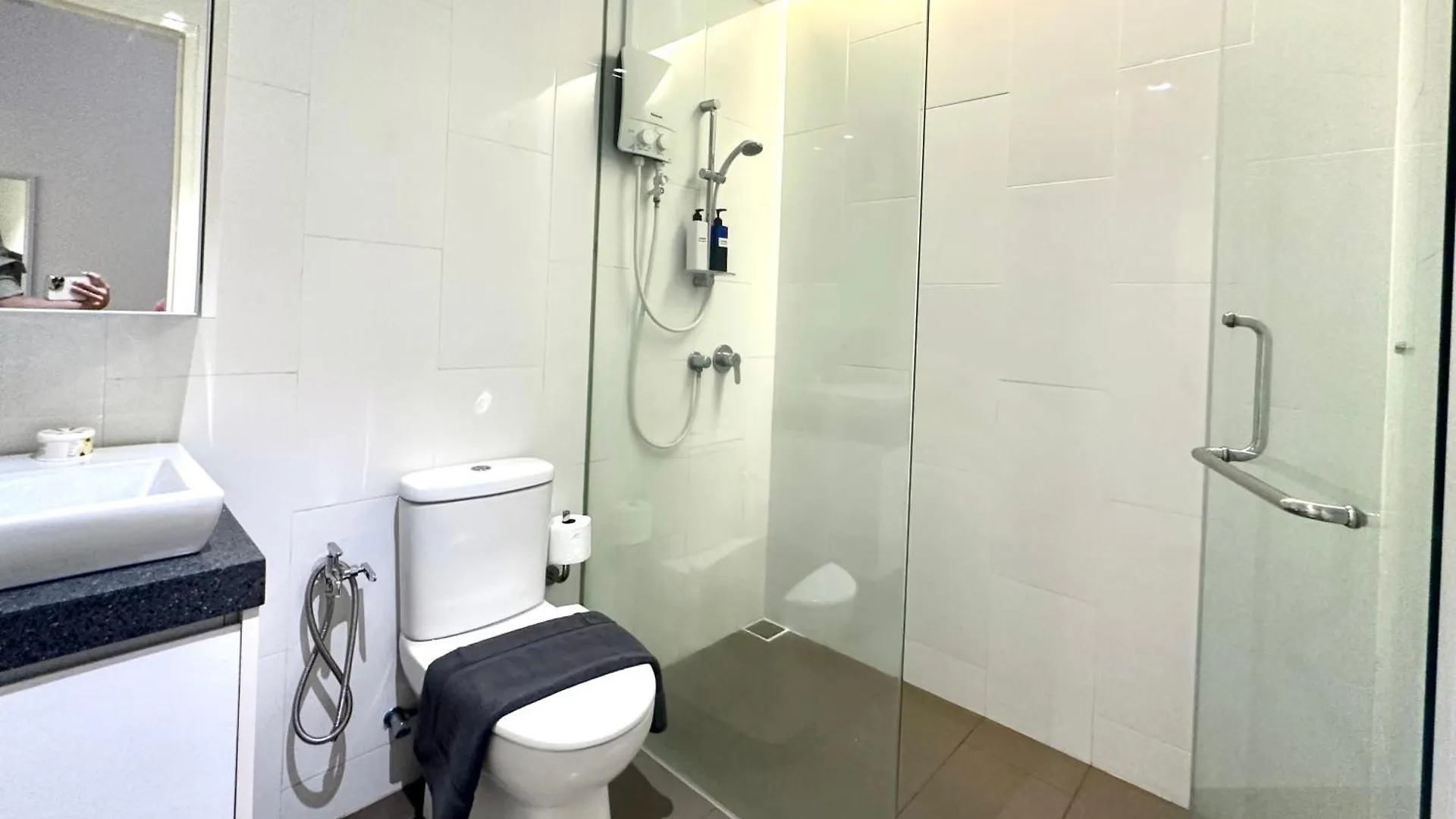 Lynhomes 16 Kl City Sentral Deluxe 2 Bedroom Family Apartment Bangsar Kuala Lumpur Apart Otel